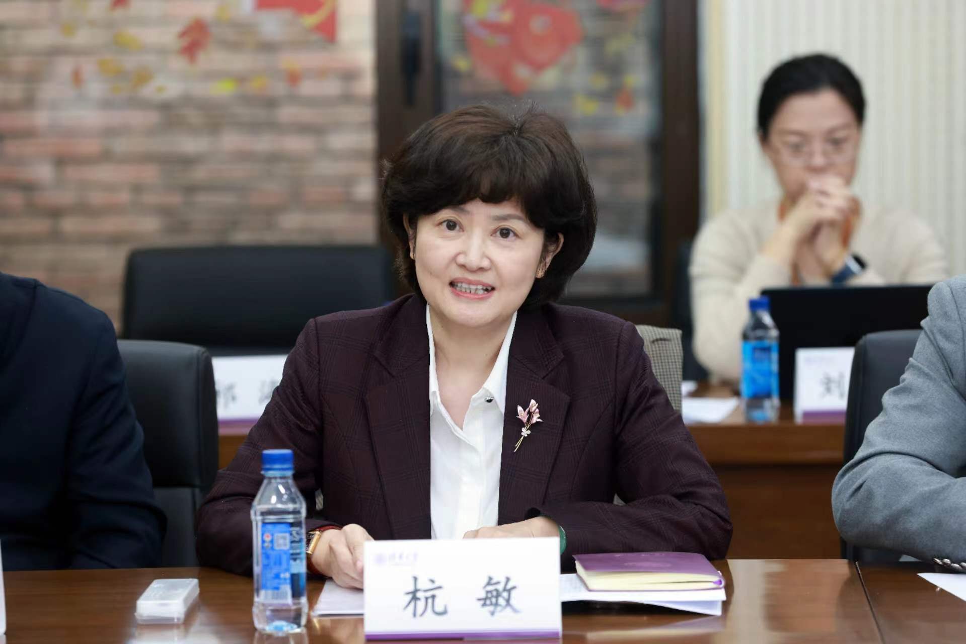 20250319-新葡萄官网AMG知联会换届会议举行-常志东-杭敏发言.png