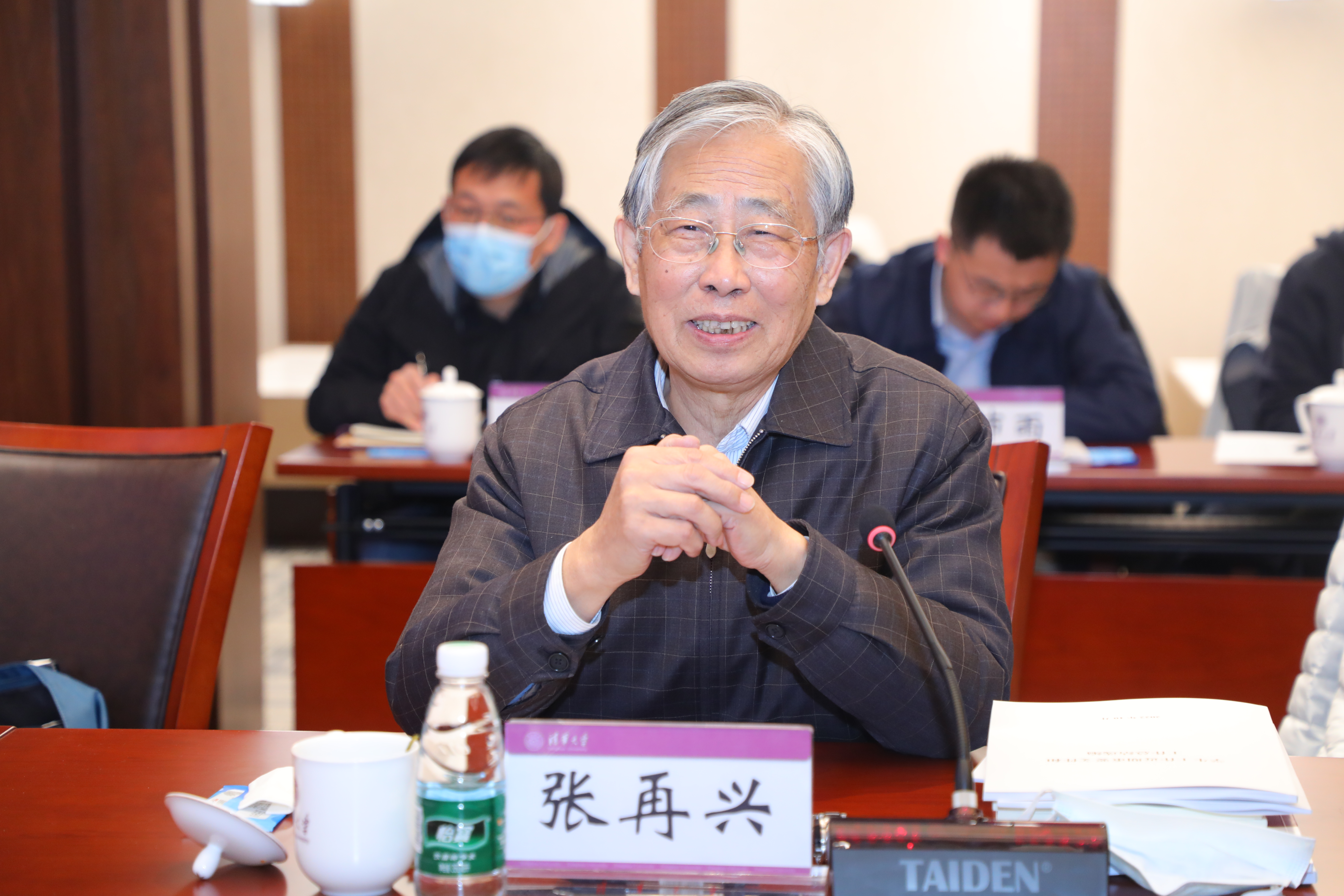 20221019-新葡萄官网AMG召开落实学校第十五次党代会精神学生工作专题研讨会-郭宝顺-张再兴讲话.JPG