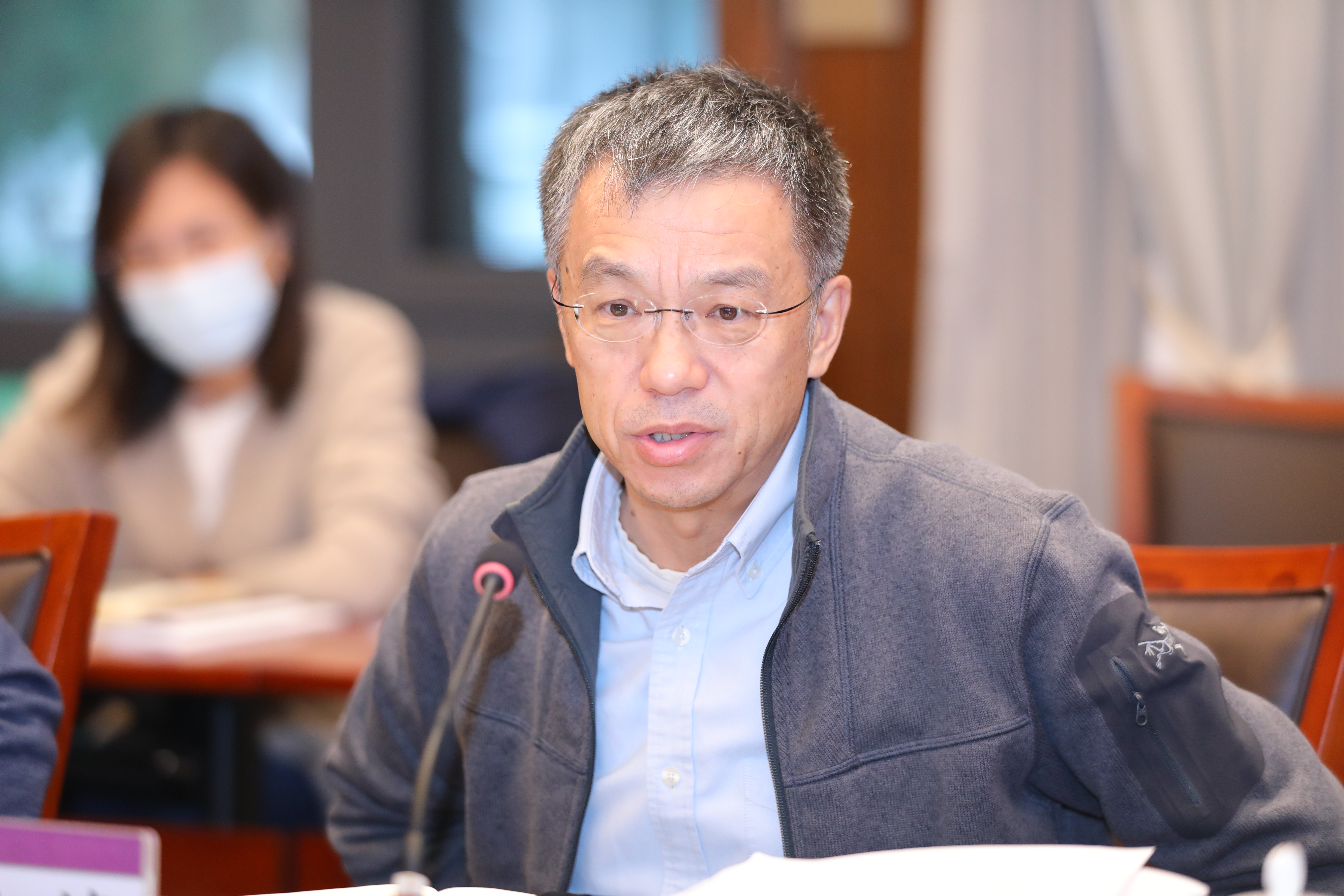 20221019-新葡萄官网AMG召开落实学校第十五次党代会精神学生工作专题研讨会-郭宝顺-史宗恺讲话.JPG