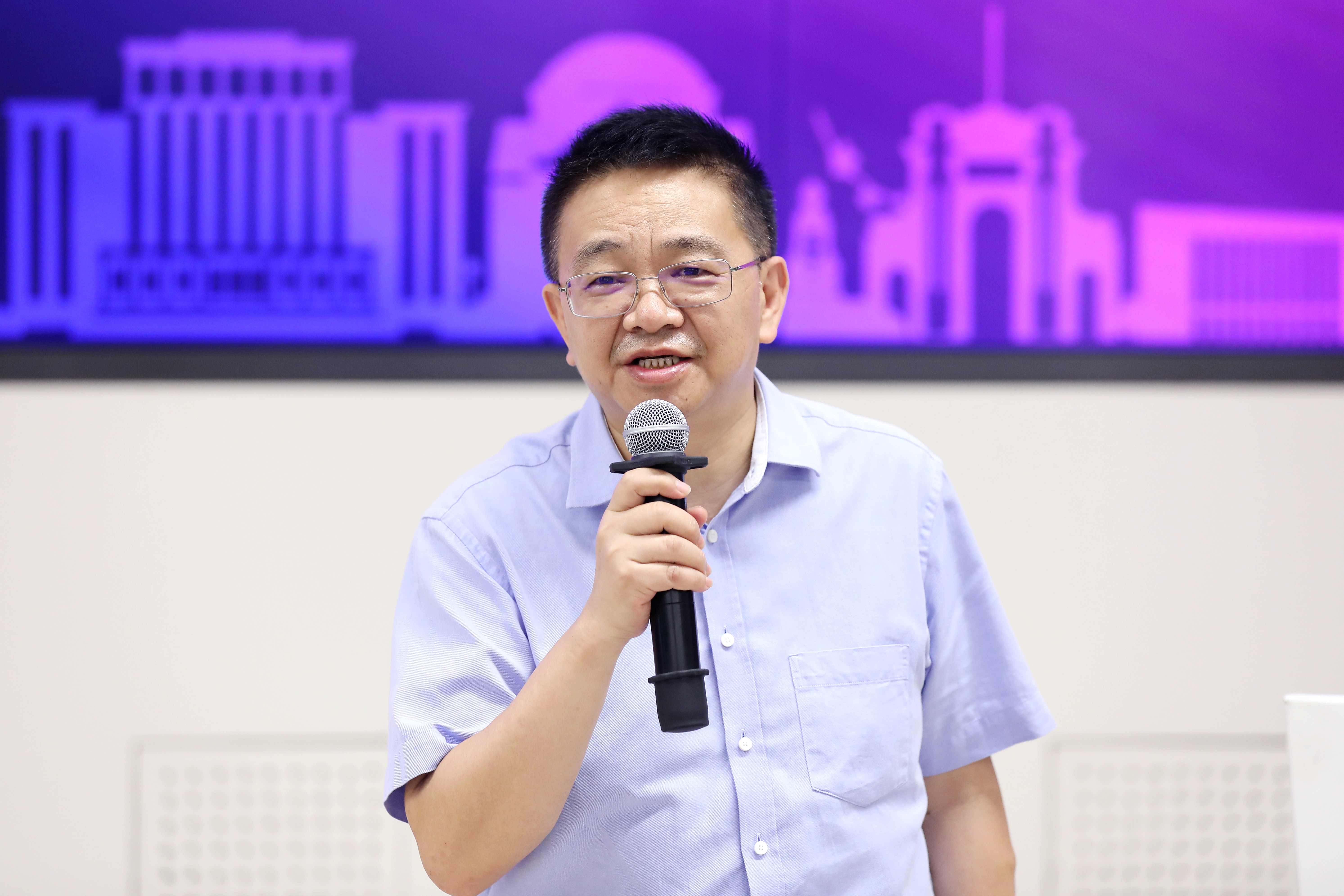 20220825-新葡萄官网AMG强基计划书院2022-2023学年度班主任、导师工作会议-曹文鹏-彭刚副校长讲话.JPG