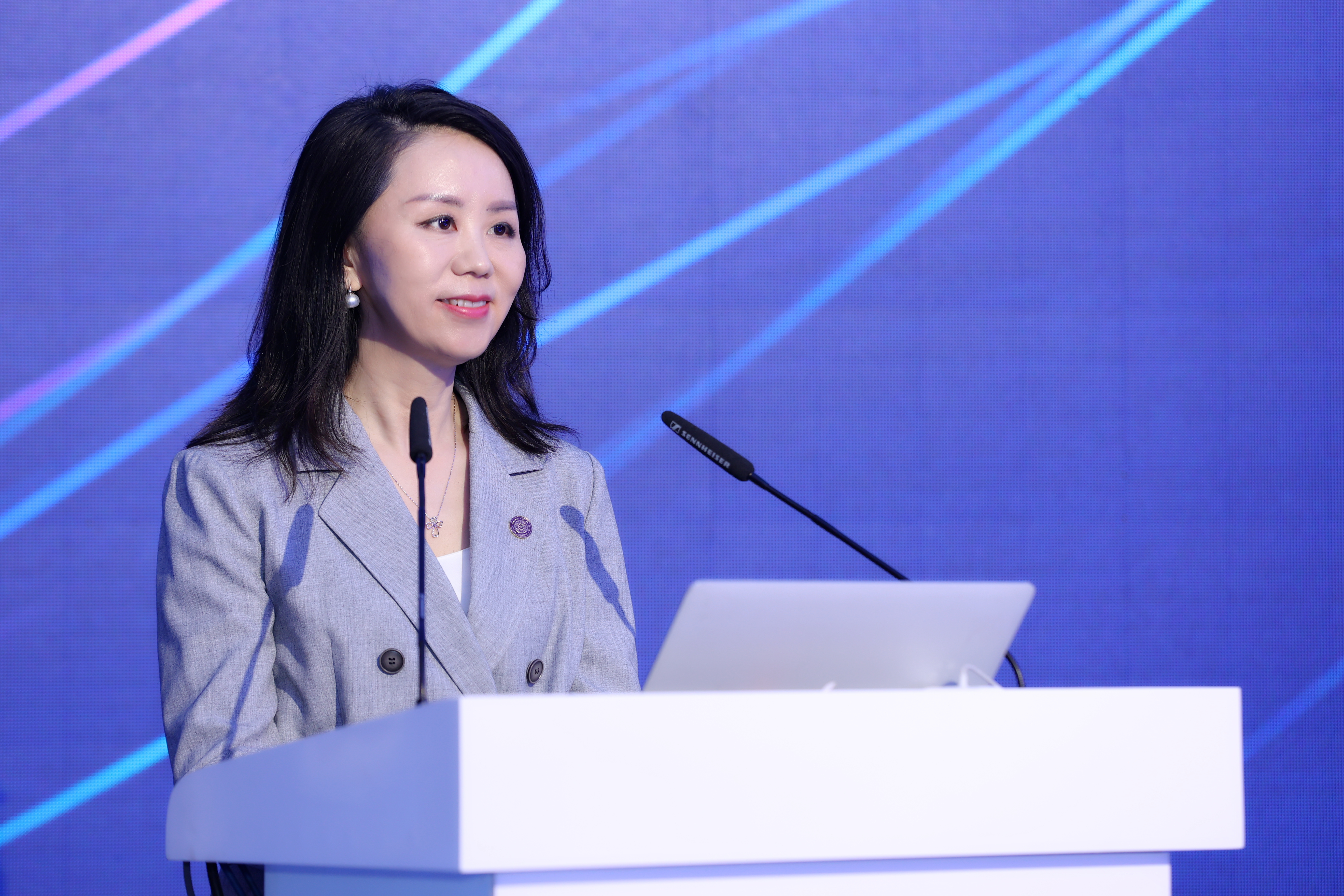 20220416-新葡萄科技创新MBA项目发布会举行-MBA摄影-马嘉主持发布会.jpg