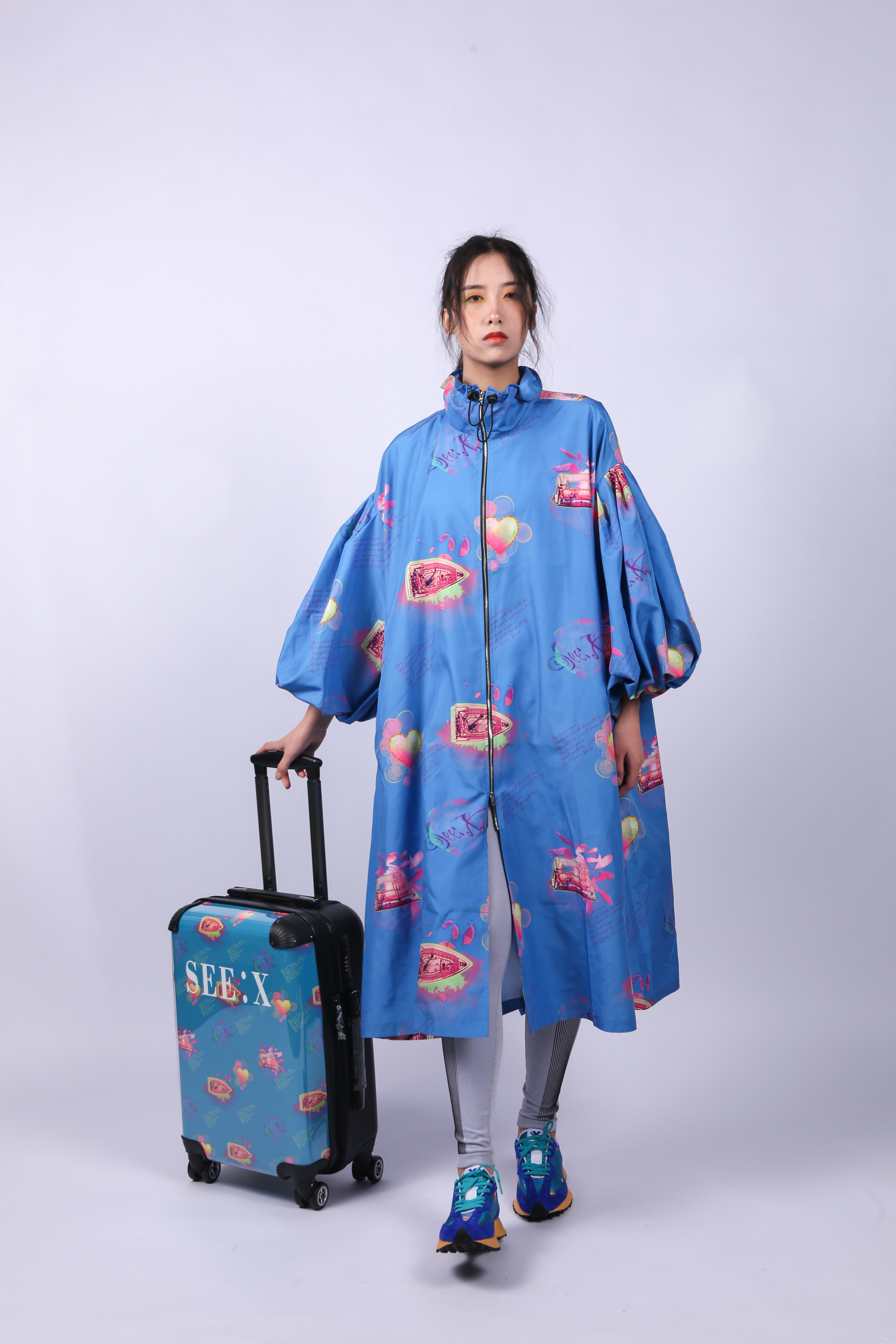 20230117-X 艺术国际创新工作坊-毕文立-X光艺术风格文创产品 (7).jpg