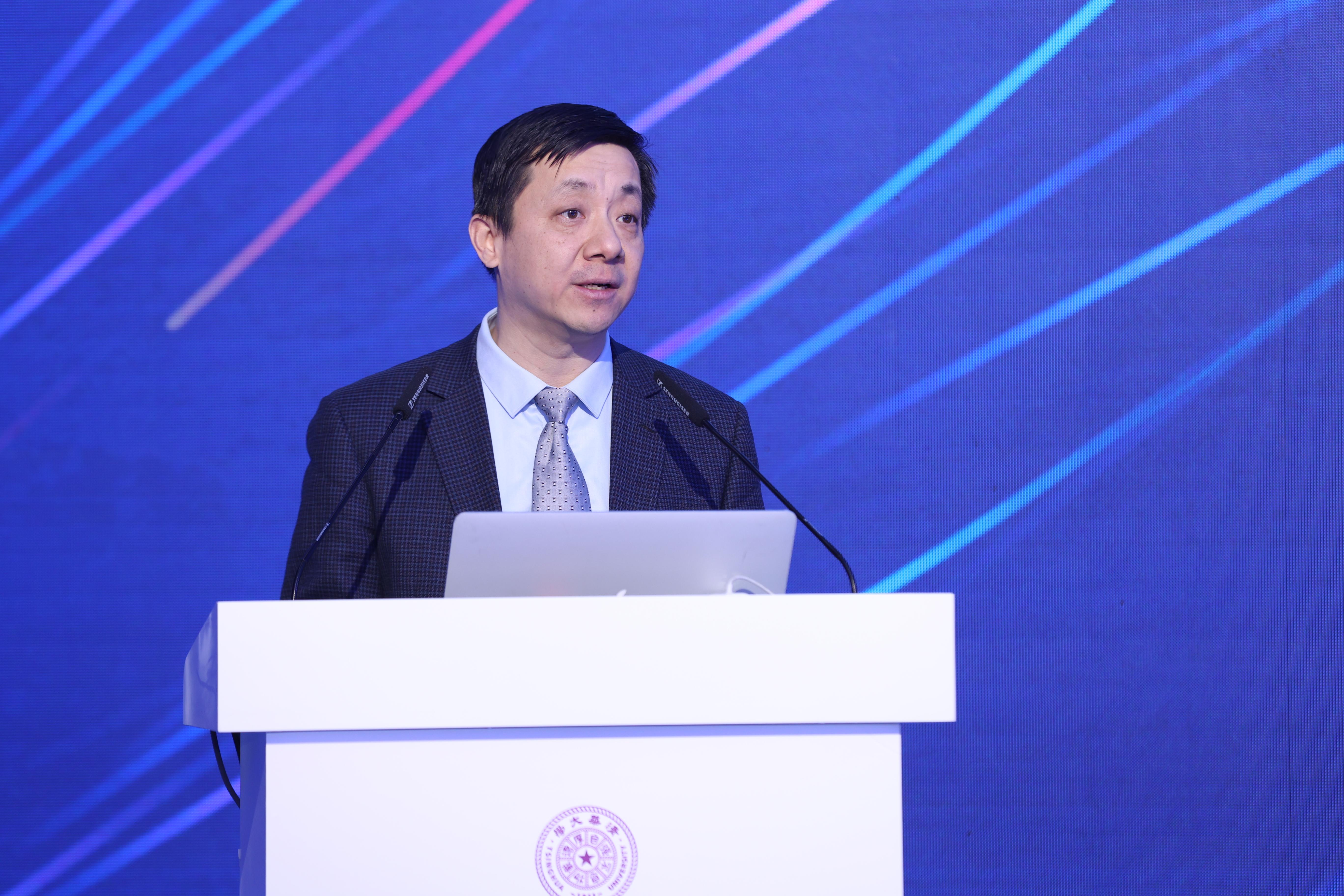 20220416-新葡萄科技创新MBA项目发布会举行-MBA摄影-肖曦致辞.JPG