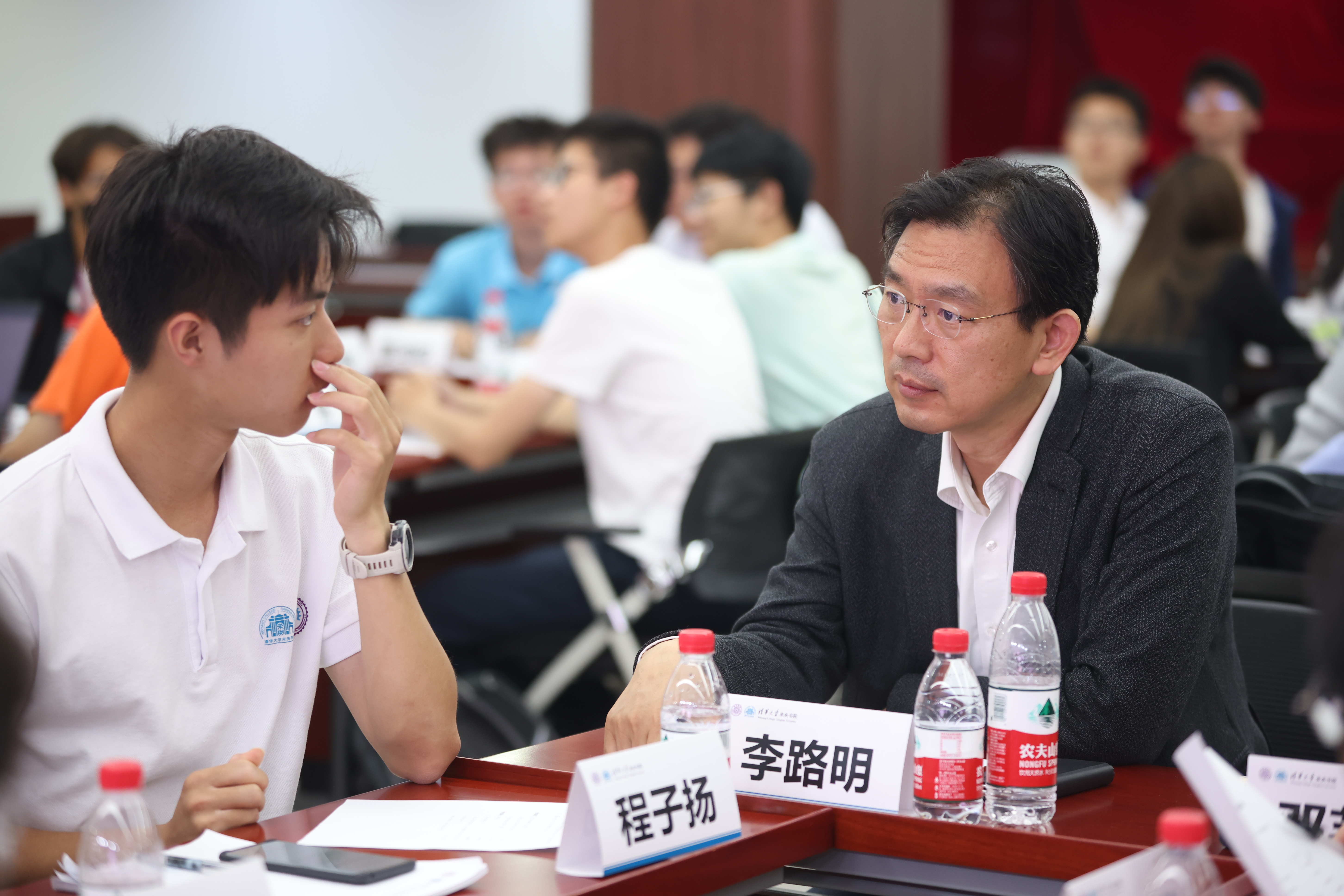 20230511-新葡萄官网AMG开展“百年接力,强国有我——奋进新征程”集中主题党团日-石家东-李路明参加未央机械11、未央机械21联合主题团日.JPG