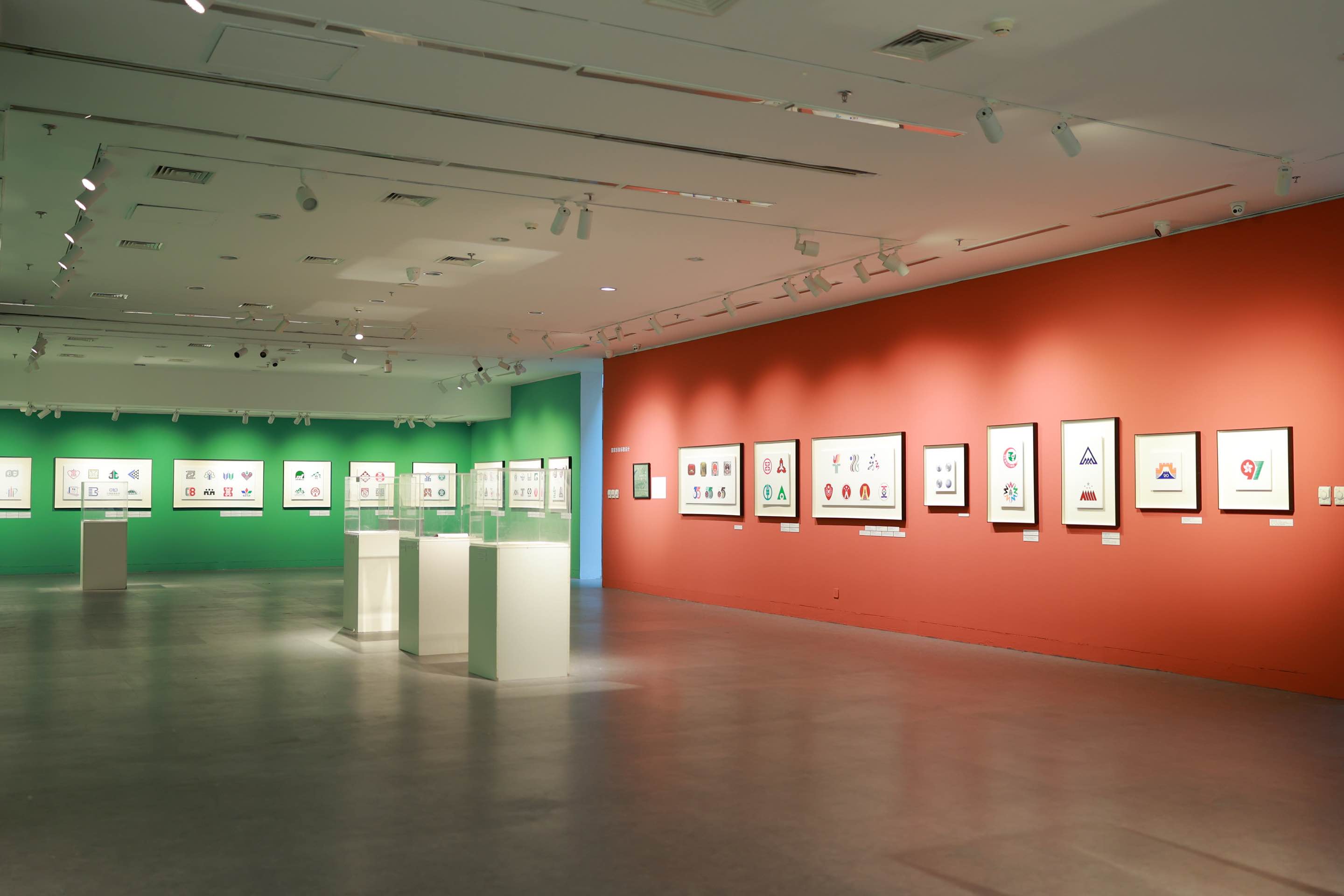 20240429-陈汉民设计文献展-美术学院-标志及其应用，陈汉民设计1.jpg